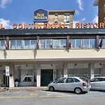 Hotel Center