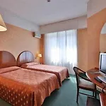 Center 3* Como
