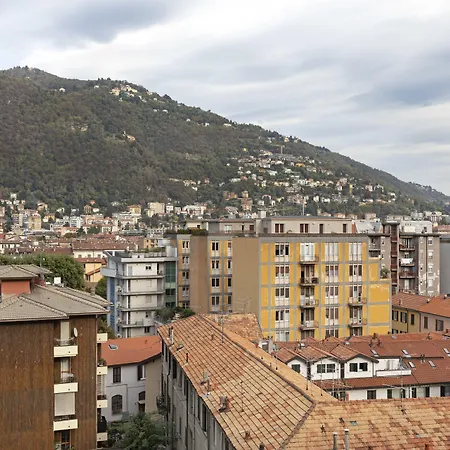 Center Côme