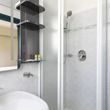 فندق Center كومو