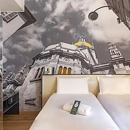 Hotel Center 3*