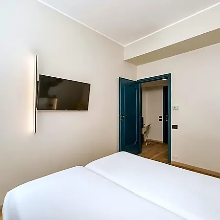 Hotel Center