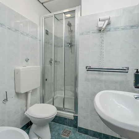 Hotel Center 3*